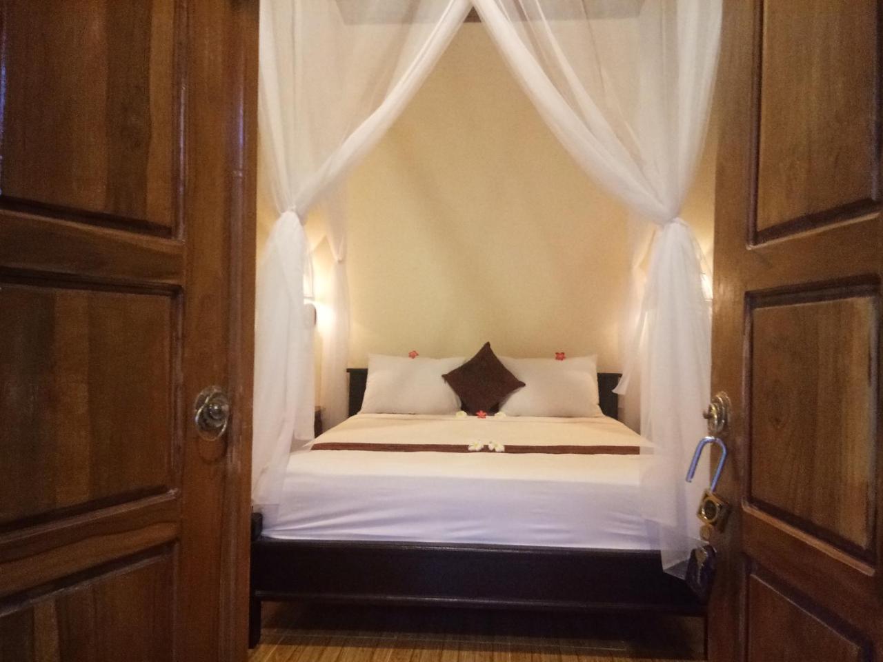Molleh Guest House Pemuteran Екстериор снимка