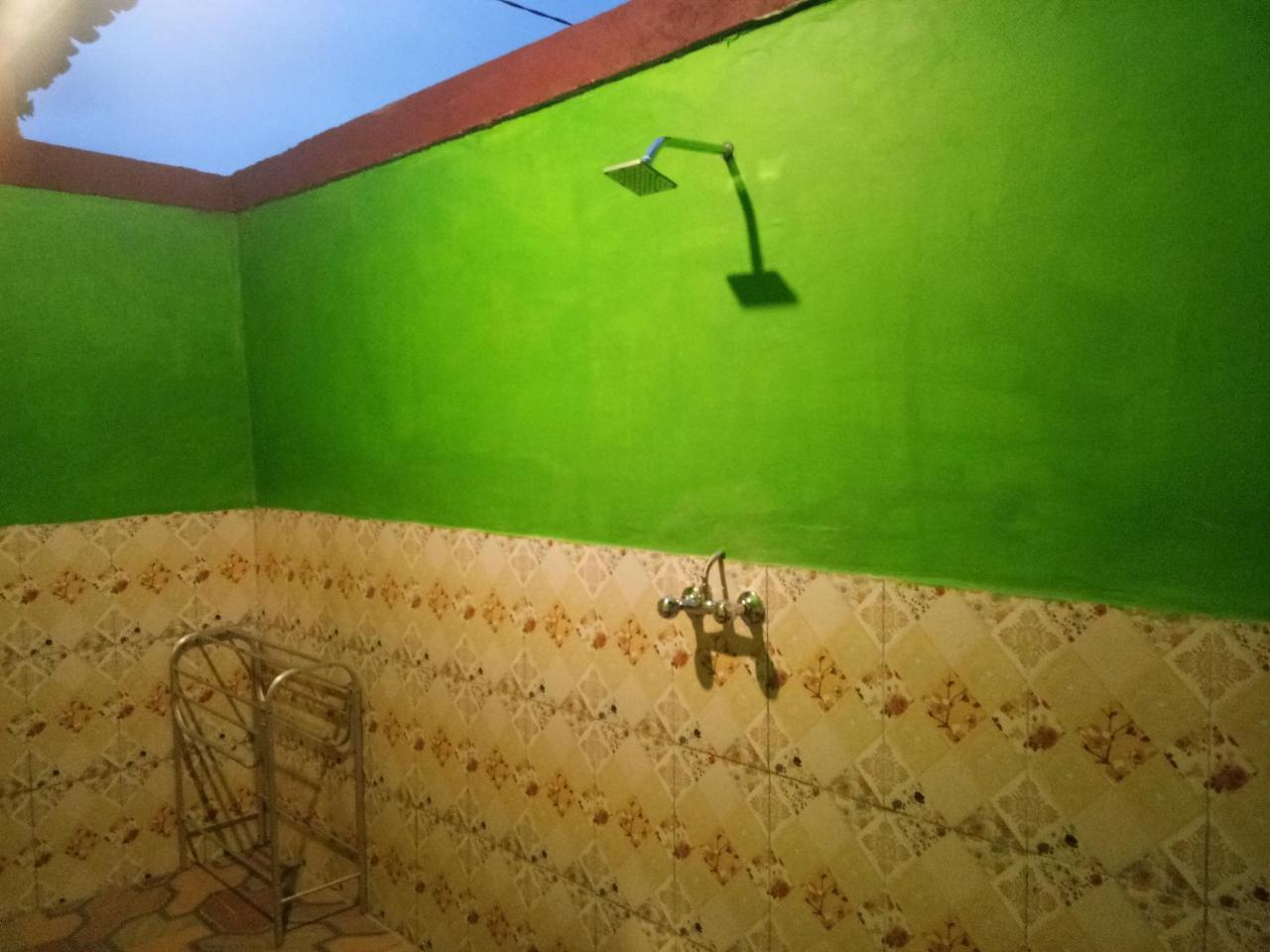 Molleh Guest House Pemuteran Екстериор снимка